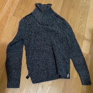 Men’s express sweater